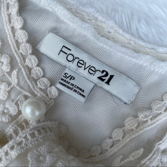 FOREVER 21 Flutter Sleeve Sheer Blouse Small - Picture 11 of 13